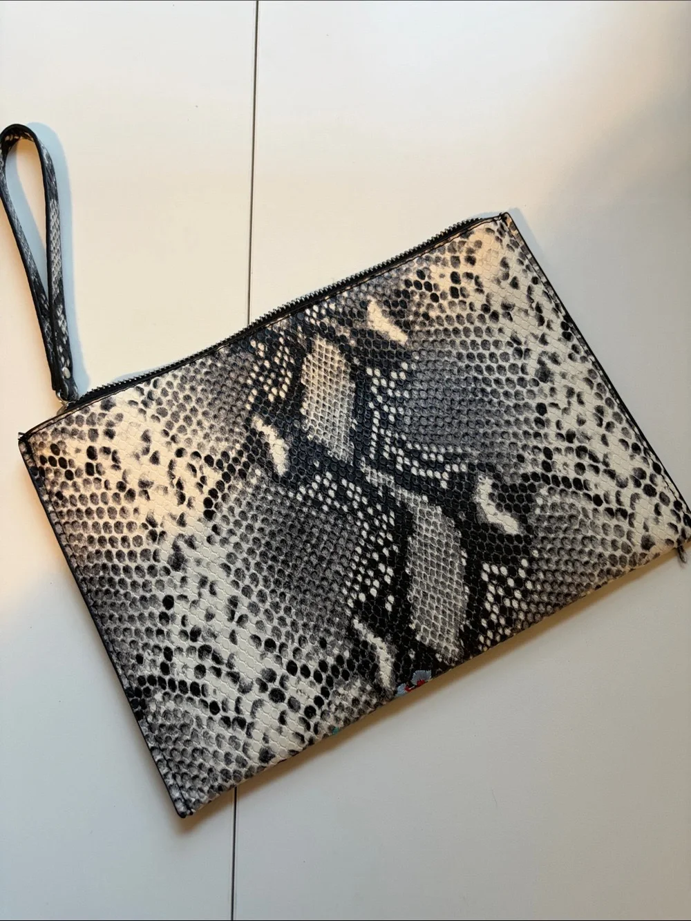 Mango Black & White Embroidered Floral Wristlet Clutch